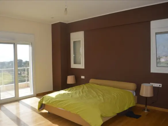4-bedroom Maisonette In Loutraki-perachora, Greece (330 M²)