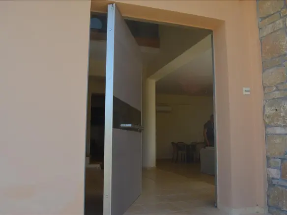 4-bedroom Maisonette In Loutraki-perachora, Greece (330 M²)
