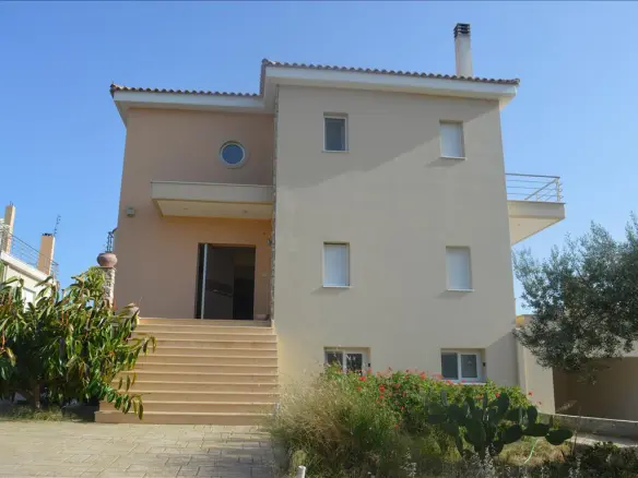 4-bedroom Maisonette In Loutraki-perachora, Greece (330 M²)
