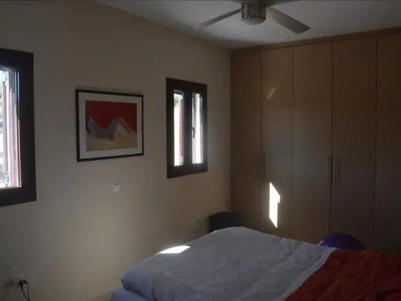 5-bedroom Detached House In Loutraki-perachora, Greece (270 M²)
