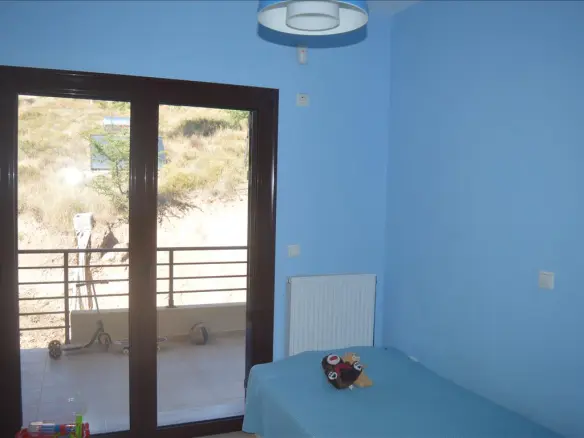 5-bedroom Detached House In Loutraki-perachora, Greece (270 M²)