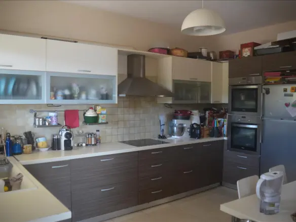 5-bedroom Detached House In Loutraki-perachora, Greece (270 M²)