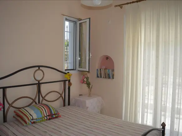 4-bedroom Maisonette In Xilokastro, Greece (162 M²)