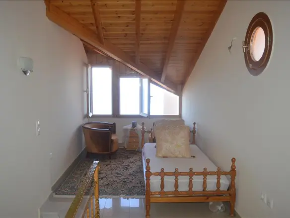4-bedroom Maisonette In Xilokastro, Greece (162 M²)