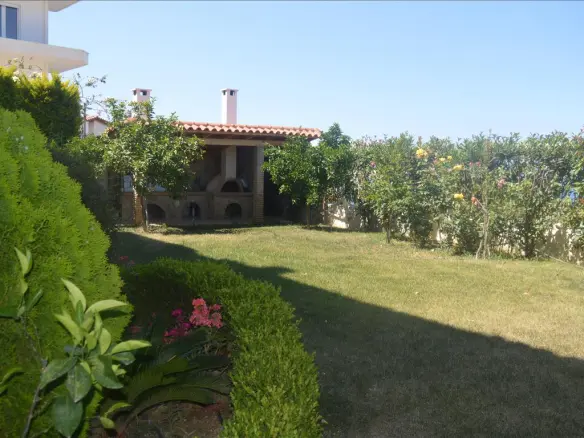 4-bedroom Maisonette In Xilokastro, Greece (162 M²)