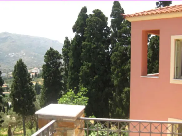 Βίλα 198 τ.μ. με θέα στη θάλασσα στις Κυκλάδες