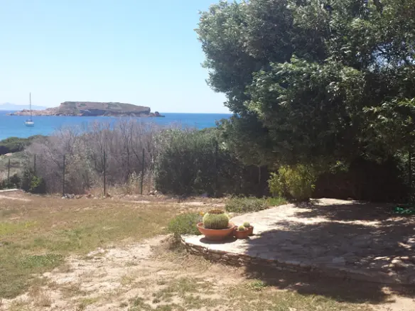 Detached House In Lavrio, Greece (220 M²)