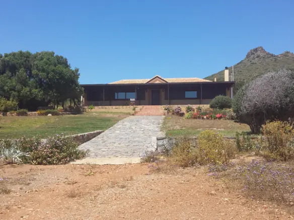 Detached House In Lavrio, Greece (220 M²)