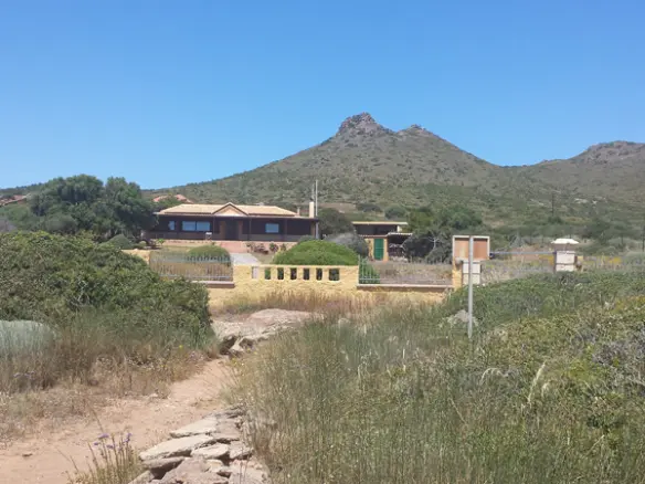 Detached House In Lavrio, Greece (220 M²)