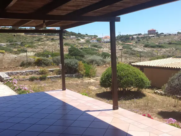 Detached House In Lavrio, Greece (220 M²)