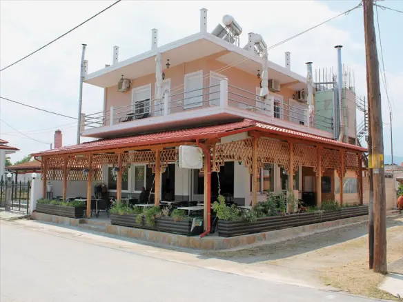 Business In Greece (260 M²)