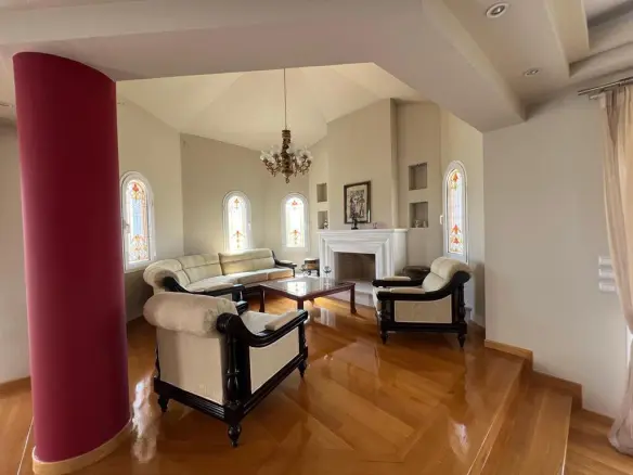 3-bedroom Detached House In Xilokastro, Greece (285 M²)