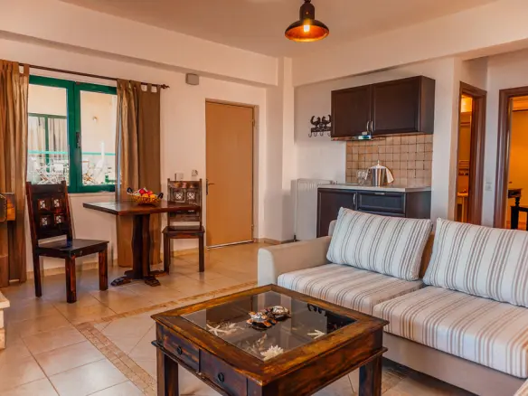 Hotel In Avlona, Greece (2.500 M²)