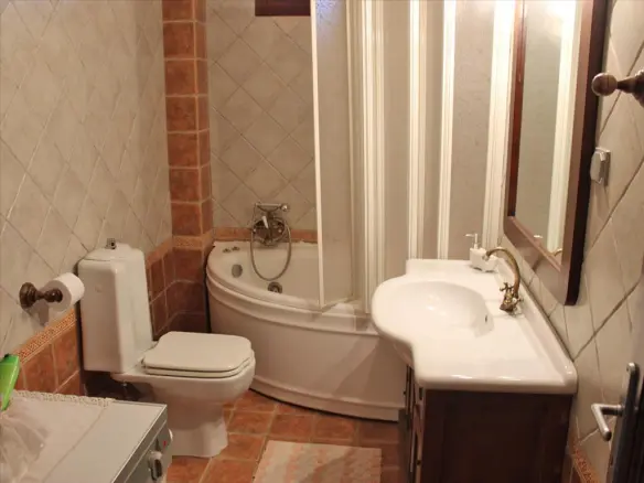 5-bedroom Villa In Litochoro, Greece (450 M²)