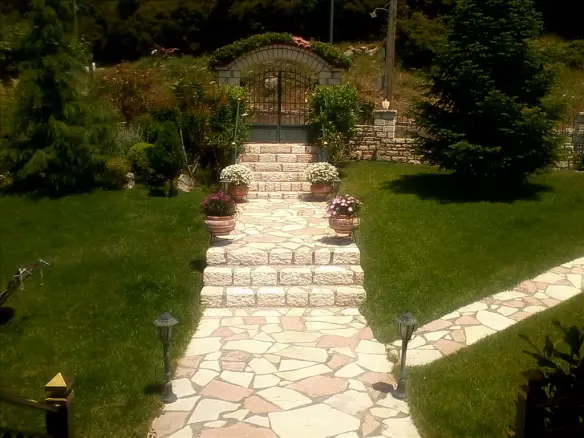 3-bedroom Detached House In Agrinio, Greece (190 M²)