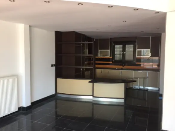 3-bedroom Maisonette In Lesvos – Mitilini, Greece (136 M²)