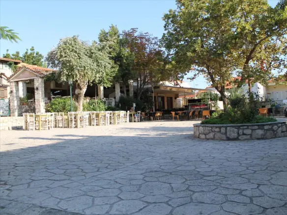 Detached House In Kassandra, Greece (170 M²)