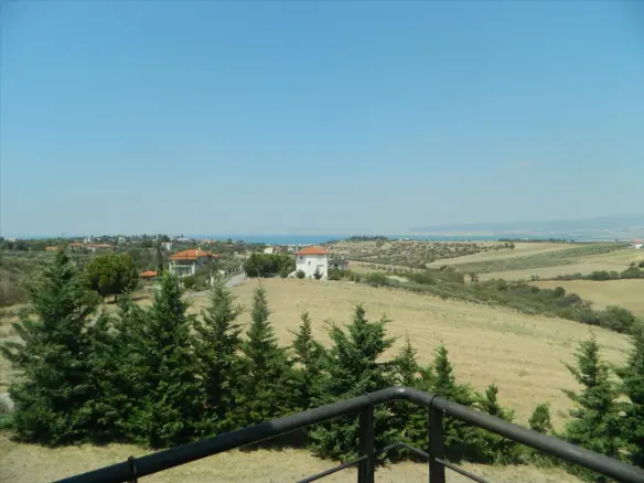 Detached House In Thermaikos, Greece (200 M²)