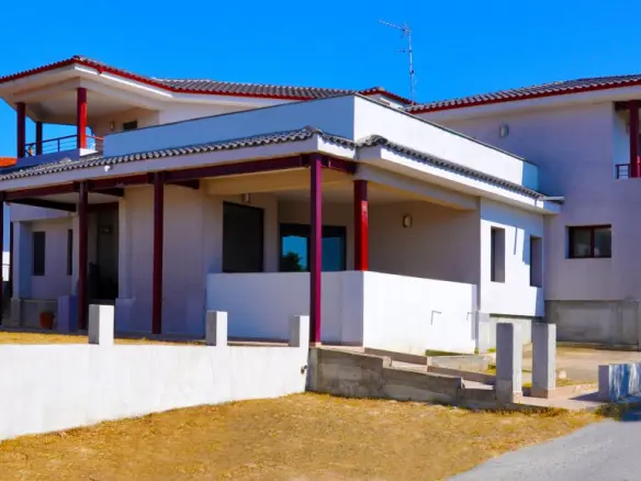 5-bedroom Villa In Kassandra, Greece (350 M²)