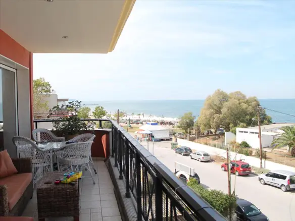 Building In Thermaikos, Greece (500 M²)