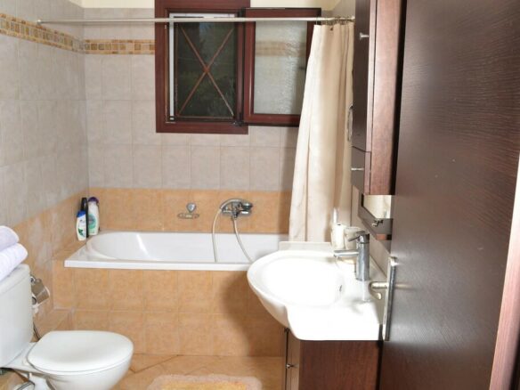 Charming 185 M² Detached Home On Beautiful Euboea Island