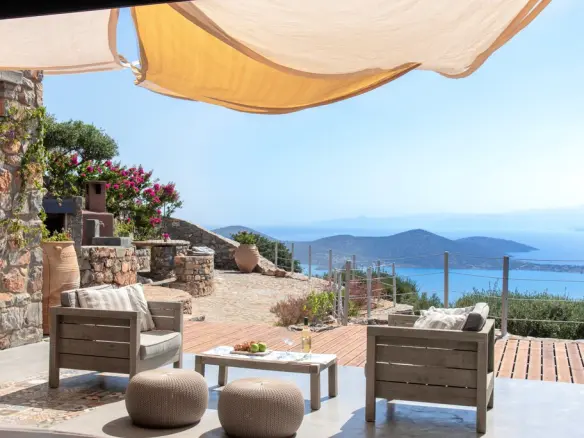 Villa In Elounda, Greece (300 M²)