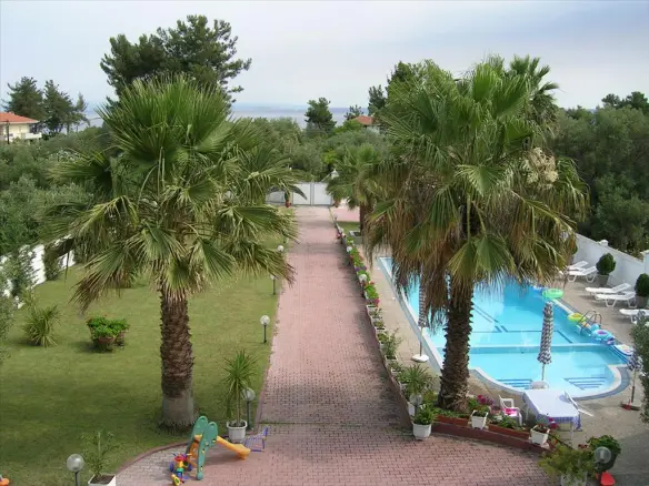 Villa 500 M² With Pool In Kassandra, Chalkidiki