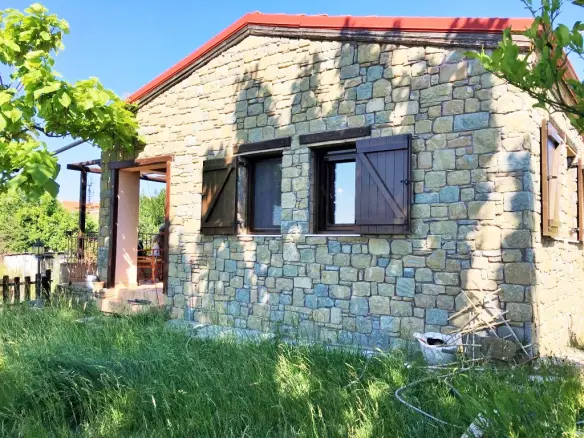 2-bedroom Detached House In Aristotle, Greece (120 M²)