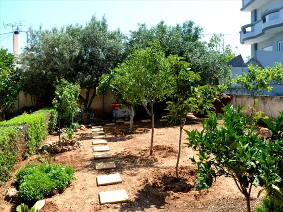 Detached House In Artemida (loutsa), Greece (330 M²)
