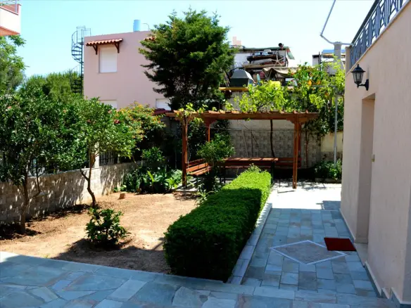 Detached House In Artemida (loutsa), Greece (330 M²)