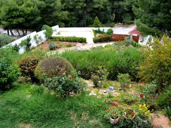 8-bedroom Detached House In Marathonas, Greece (260 M²)