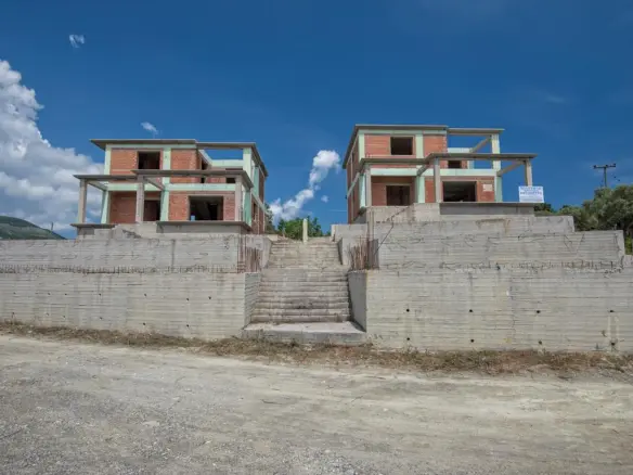 4-bedroom Maisonette In Kimi, Greece (196 M²)