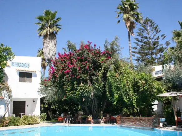 Hotel In Rhodes, Greece (2.200 M²)