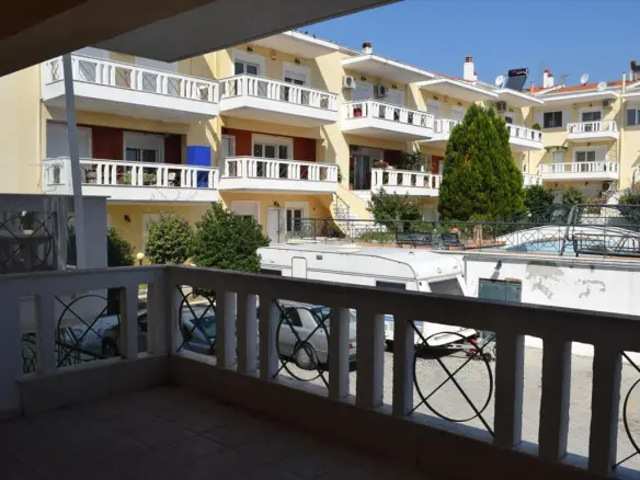5-bedroom Maisonette In Oreokastro, Greece (172 M²)