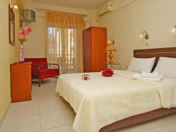 Hotel In Katerini, Greece (650 M²)