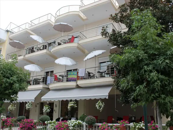 Hotel In Katerini, Greece (650 M²)
