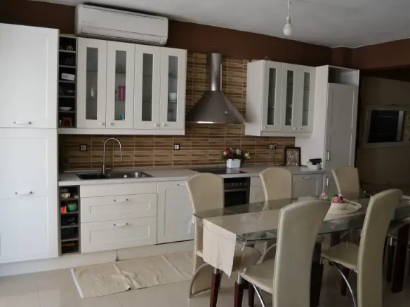 Business In Kassandra, Greece (292 M²)
