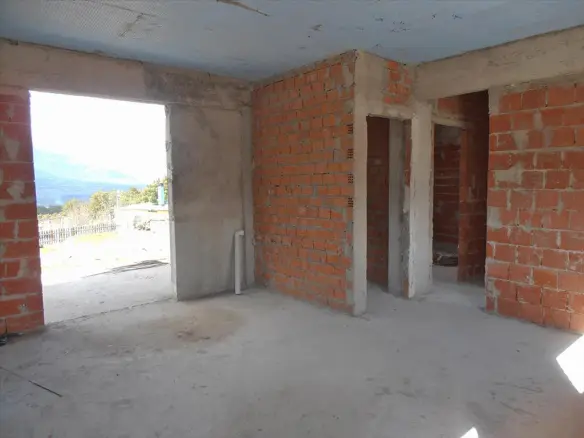 3-bedroom Maisonette In Dion, Greece (120 M²)