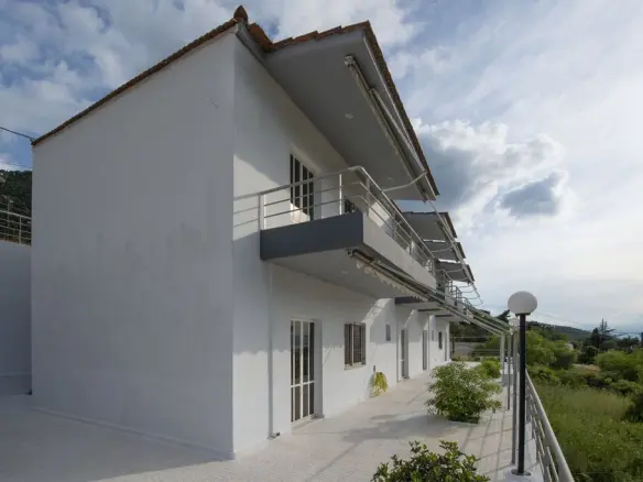 Building In Loutraki-perachora, Greece (240 M²)
