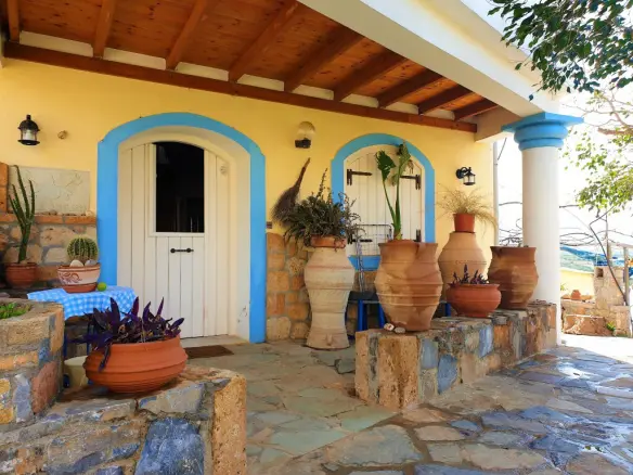 2-bedroom Detached House In Vrachasi, Greece (100 M²)