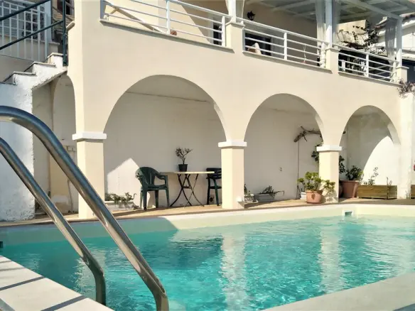 5-bedroom Villa In Corfu, Greece (255 M²)