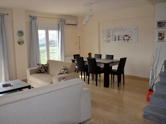 4-bedroom Maisonette In Easts Olimpos, Greece (162 M²)