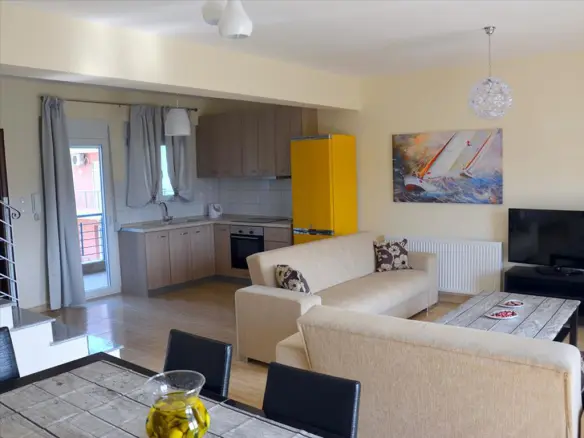 4-bedroom Maisonette In Easts Olimpos, Greece (162 M²)