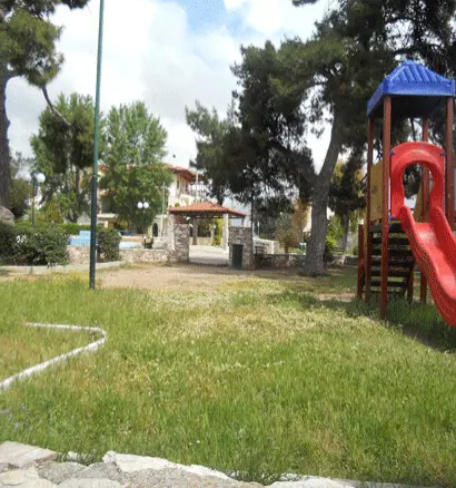 Business In Pallini, Greece (550 M²)