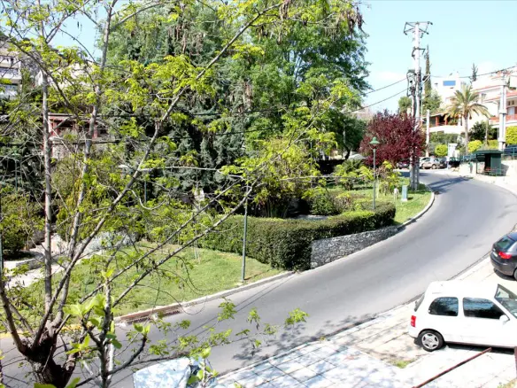 5-bedroom Maisonette In Neo Psychiko, Greece (250 M²)
