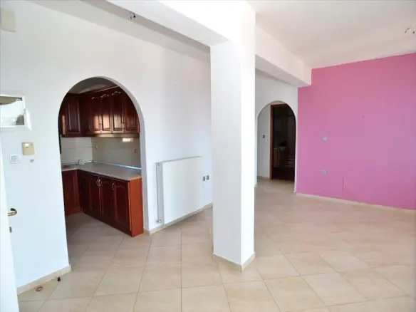 Detached House In Thasos, Greece (408 M²)