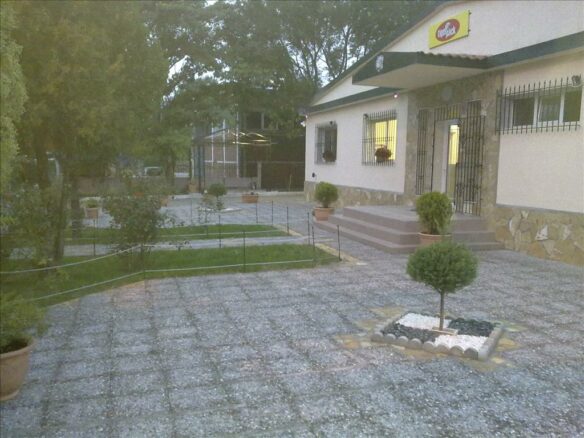 Building In Echedoros, Greece (720 M²)