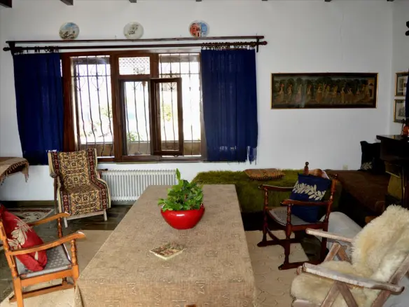 2-bedroom Detached House In Markopoulo, Greece (130 M²)