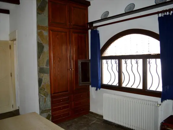 2-bedroom Detached House In Markopoulo, Greece (130 M²)