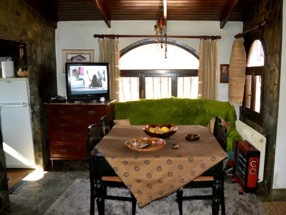 2-bedroom Detached House In Markopoulo, Greece (130 M²)